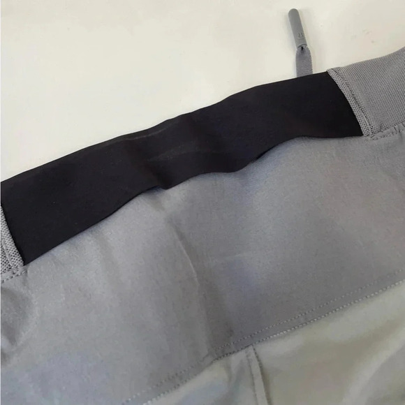 NEW Lululemon Switch Up Pant 29" Asphalt Grey / Light Cast Size Medium - Picture 14 of 15